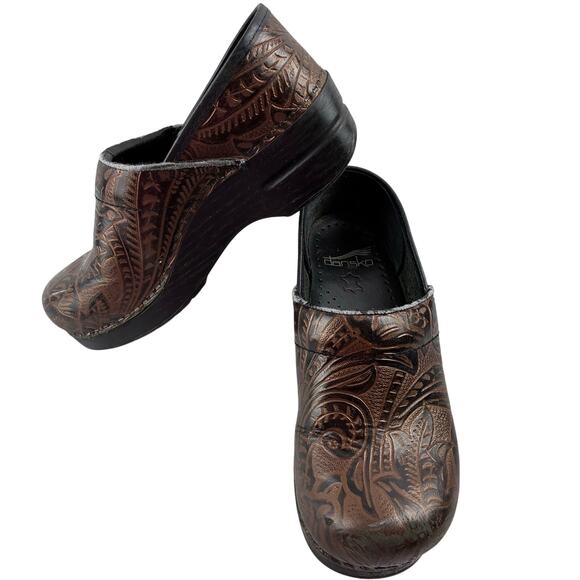 Dansko Comfort Clogs Women's 36 (US 6) Brown Tooled Embossed Leather Nursing - Picture 1 of 11